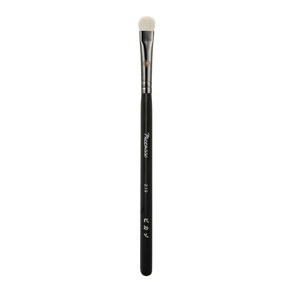 PICCASSO Makeup Brush New #239 (Fluffy Eyeshadow)